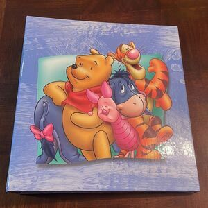 Winnie The Pooh 3 Ring Binder Scrapbooking School Work
